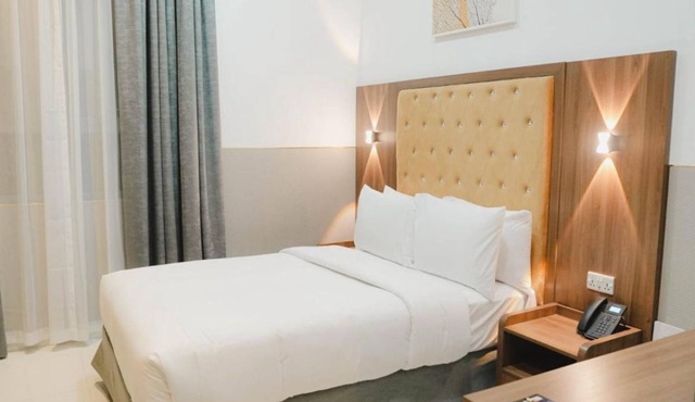 Dream Point Hotel