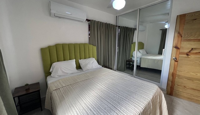 Eclectic and Cozy APT In El Paraiso Cabrera - 2 Min From Downtown in Cabrera