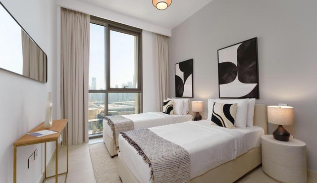 Elite Escape - 3 BHK Burj View & Dubai Mall Access