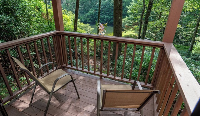Emerald Lake Cabin- Lakefront - Hikes - MTB Trails - Couples in Cedar Mountain