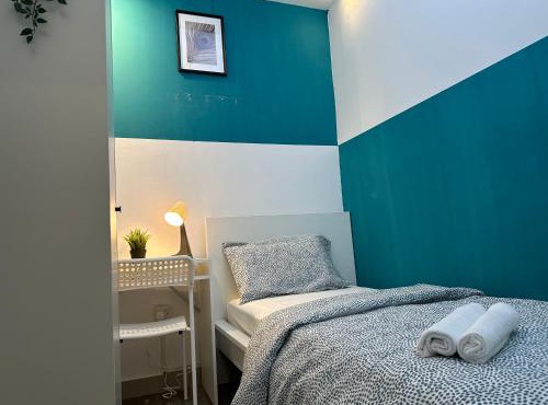 Epic Partition Room in Barsha Near Metro