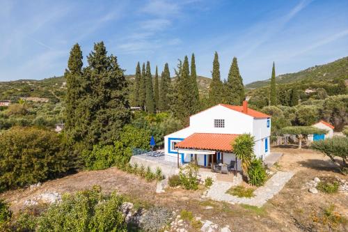Ether Farmhouse in Samos