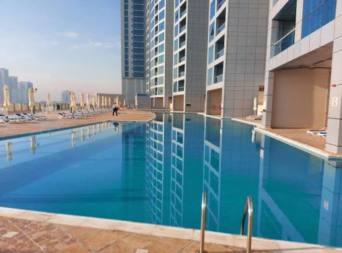 Exclusive Creek Bay Apartment