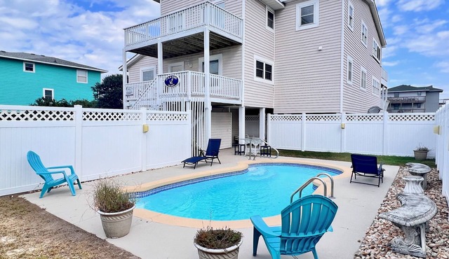 Fire Pit, Pets! Fantastic Ocean Views, Pool, Crow's Nest, Decks, KH4411 in Kitty Hawk