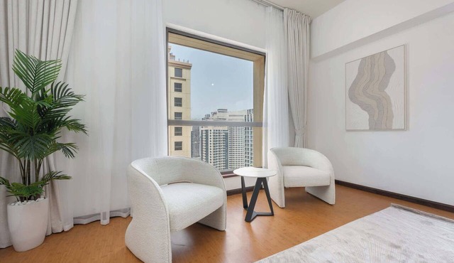 Free housekeeping visits during your stay - StayShort - Comfortable 5BR Apartment in JBR with Gorgeous Views