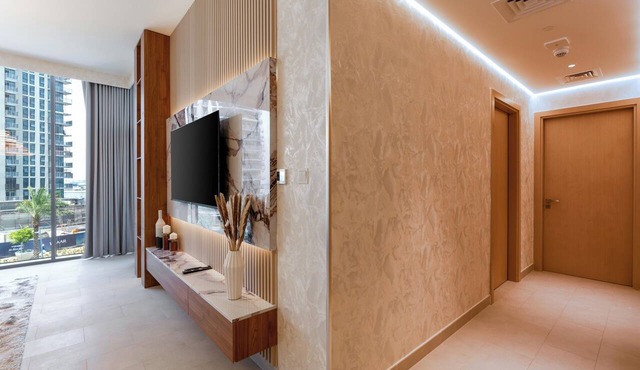 GLOBALSTAY. Creek Rise Tower 1 Elegant Apartment