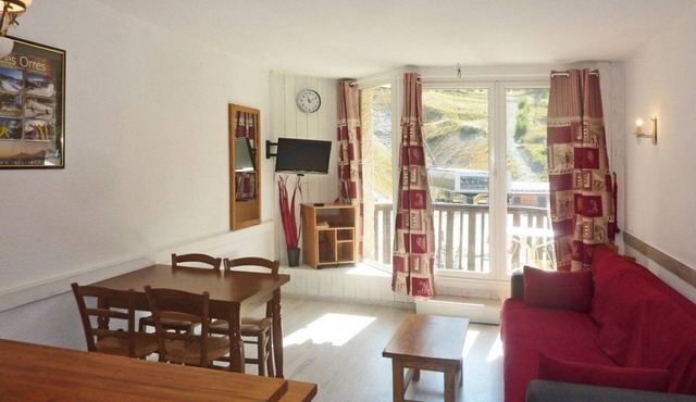 Grand Studio de 4 Personnes en Coeur de Station vue Pistes in Les Orres