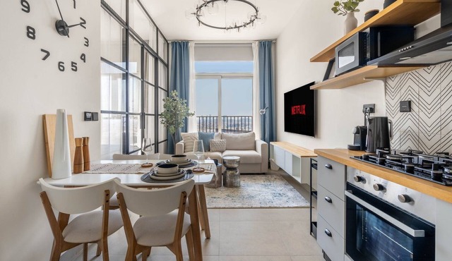 GuestReady - Pool View 1BR near Dubai Hills Mall