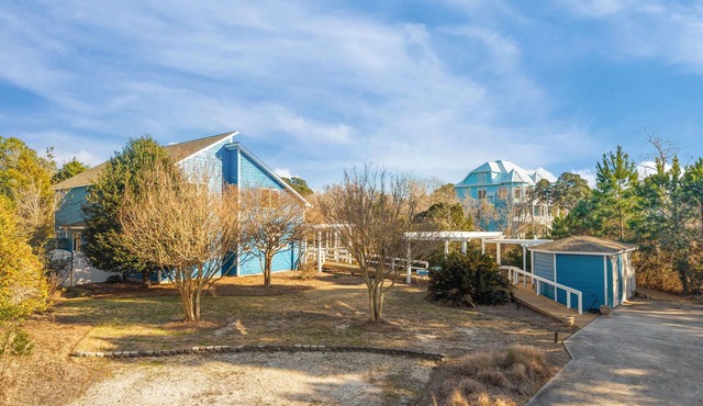Handicap Friendly,golf cart,community pool,easy beach access,Spinnaker's Reach