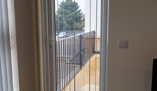 Heathrow Apartments Peace and Proximity Near Heathrow Airport in Stanwell