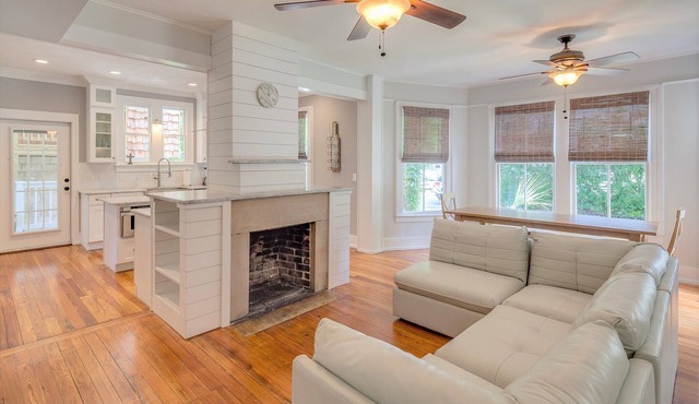 💲Historic Lady💲2 Block Stroll to DT- 3Mi to Beach - Optional Guesthouse in Saint Augustine