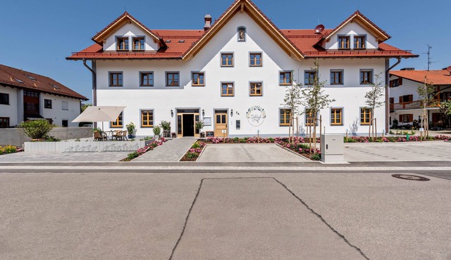 Holiday Home 'Schlöglhof' with Balcony and Wi-Fi