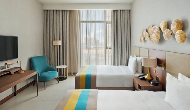 Holiday Inn Dubai Al-Maktoum Airport by IHG