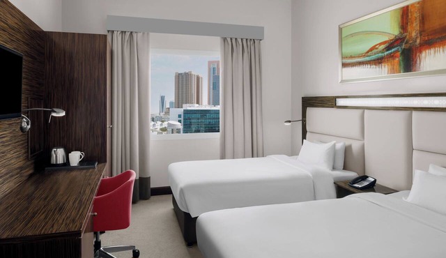 Holiday Inn Express Dubai, Internet City by IHG