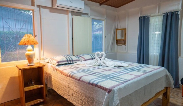 Hospedaje Rancho Mi Tata (pet friendly) 5 minutes from Cerro Pelado!