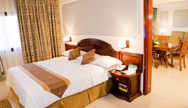 Hotel Muscat Holiday