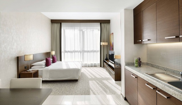 Hyatt Place Dubai Al Rigga Residences
