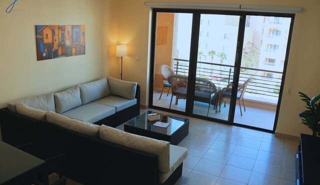 J Apartments - 1BR @Dead Sea Resort "B24"