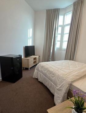 Khalifa A Apartment SM 2