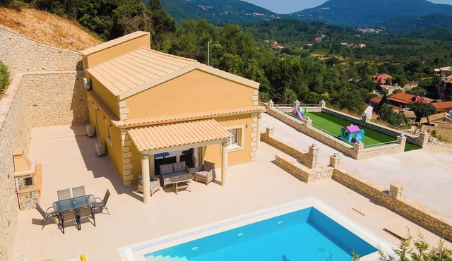 Koufiotissa Private Pool Retreat - Corfu Lux Gem in Agios Mattheos