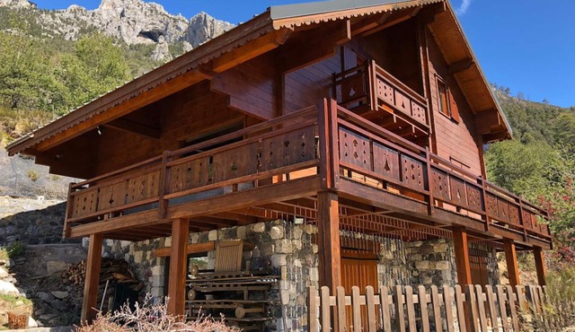 Large Luxurious Mountain Chalet in Mercantour National Park in Valdeblore