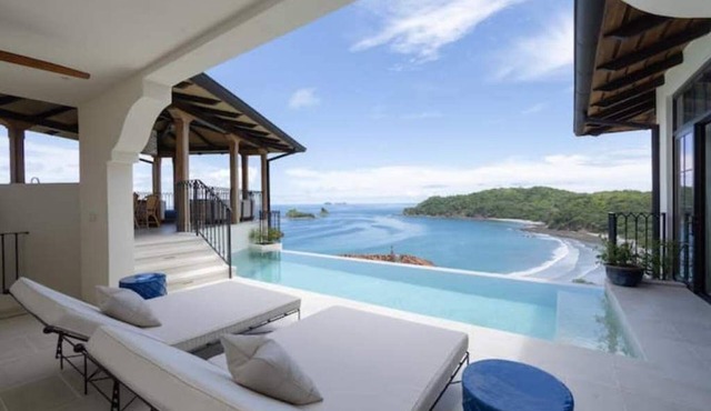 Las Catalinas- Spectacular views- breakfast service, Casa Chameleon's neighbor in Las Catalinas
