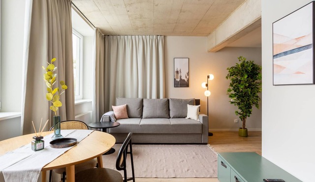 limehome Düsseldorf | Comfort Suite with Sofa Bed in Düsseldorf