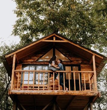 Loft Treehouse in Densus