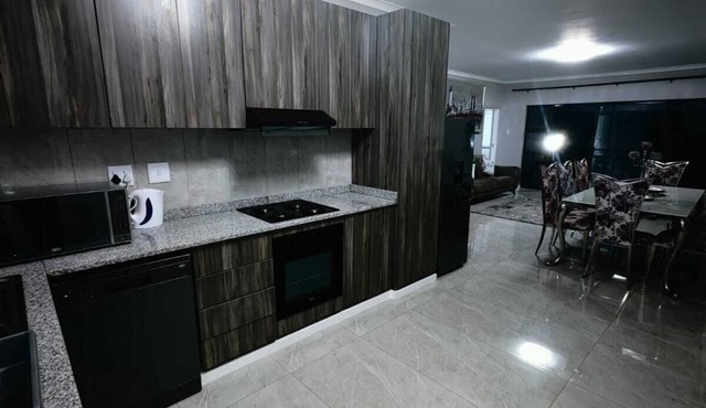 Lovely 2-bedroom apartment in Port Shepstone. in Port Shepstone