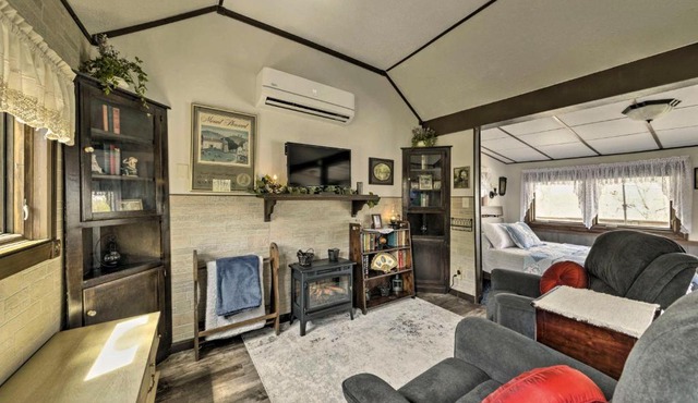 Lovely Couples Escape on Mississippi River! in Saint Peters