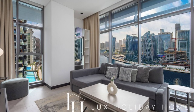 LUX 15 Northside Burj Khalifa View Suite