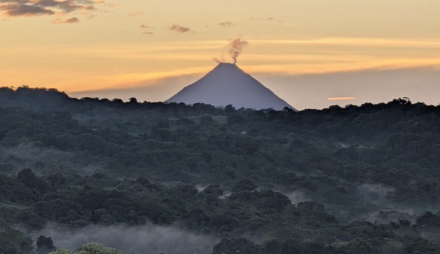 Luxurious and spacious Villa in peaceful Nuevo Arenal in Nuevo Arenal