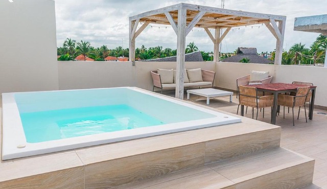 Luxurious Pent House Steps From The Beach. C4 in Punta Cana