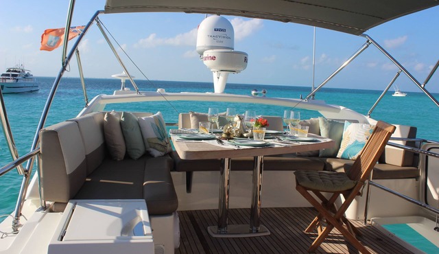Luxury yacht, a ride on the Caribbean Sea! in Cancún
