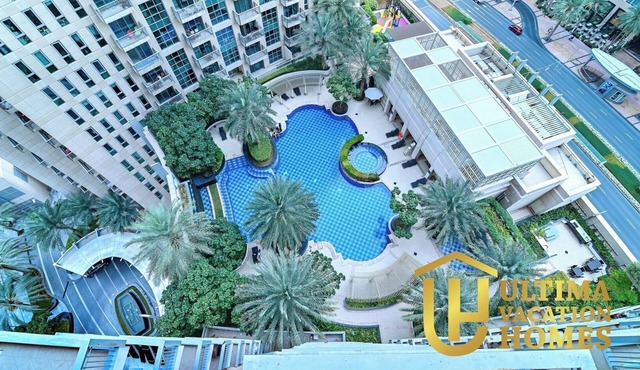 Magnificent 1BR Next to Burj Khalifa and Dubai Mall