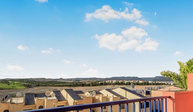 Meloneras Oceanview with Pool in San Bartolomé de Tirajana