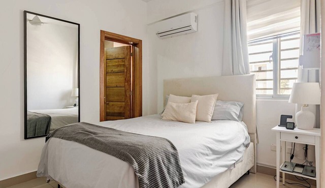 Modern 2BR Apartment Near Agora Mall in Santo Domingo