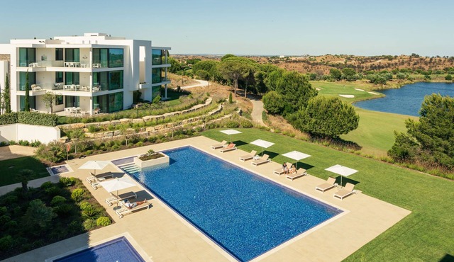 Monte Rei 3 bed Penthouse Apt in Vila Nova de Cacela