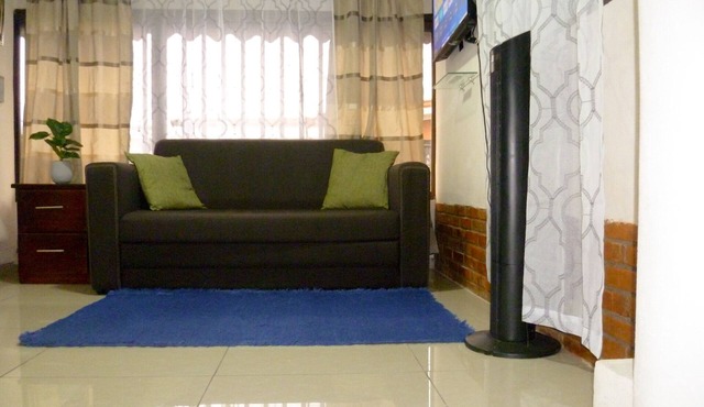 Nice private apartment to discover CR, 5 minutes from SJO International Airport in Alajuela