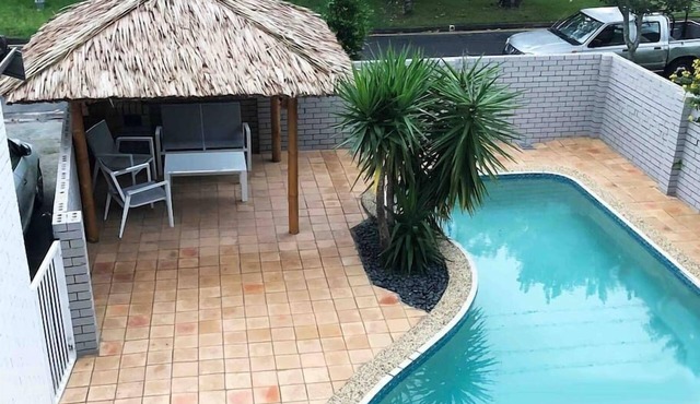 Paradise Villas - Villa 2 in Surfers Paradise