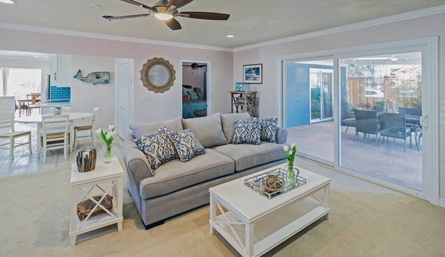 Perfect Family Beach Retreat w/Pool, Walk to Beach, Fully Renovated in San Diego