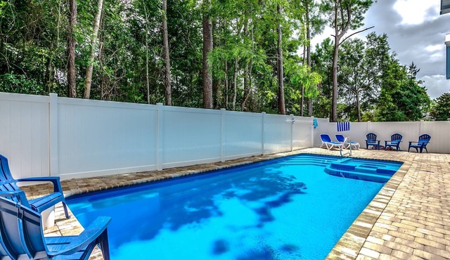 PERFECT GETAWAY Home Private POOL+SPA Poker+Pool Table, GREAT LOCATION!
