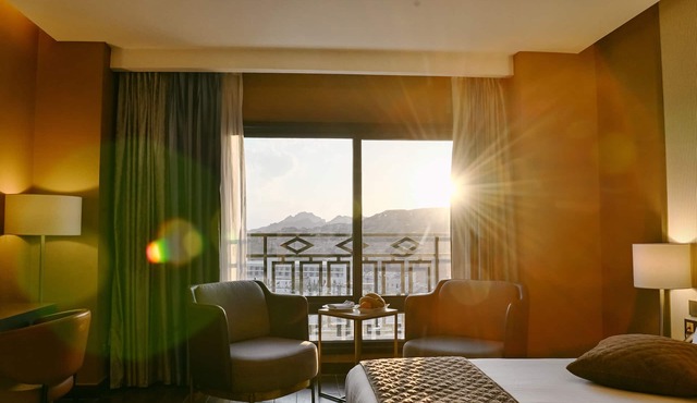 Petra Moon Luxury Hotel
