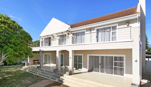 Prestigious Villa in Cape Town