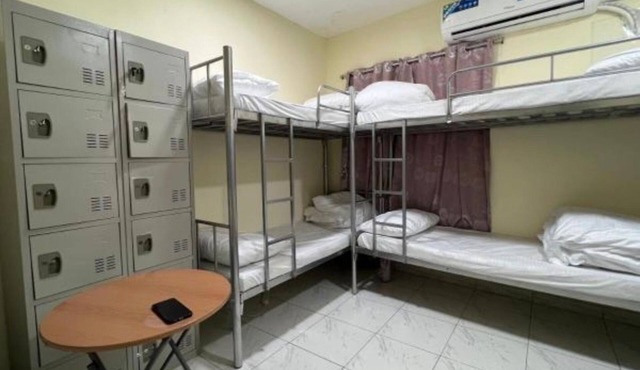 Prime City Center Location, Comfortable Accommodations with Breakfast WiFi & AC