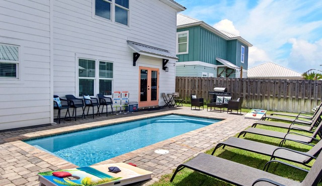 Private Heated Pool & Game Room Sleeps 15 Near 30A, Beach Access & Pier Park in Panama City Beach