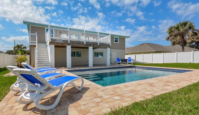 '🏖️Private Pool Home Near Beach, Perfect for Monthly Stays |4717S🌊 in New Smyrna Beach