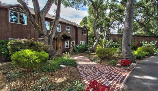 Private River access & walking distance to village in charming Carmel Valley 4B in Carmel Valley