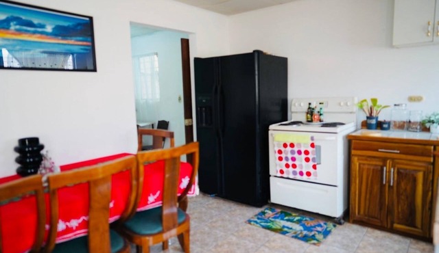 Pura vida tico's family-friendly casita in the central valley