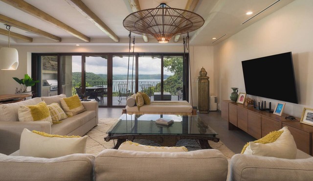 Pure Luxury, As Seen on CBS's show "Staycation" - Resort & Beach club Access in Peninsula papagayo